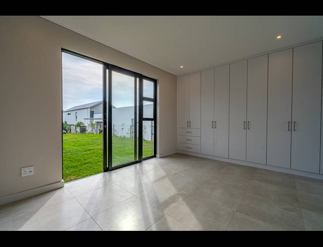 3 BEDROOM FREEHOLD FOR SALE IN ZULULAMI LUXURY COASTAL ESTATE
